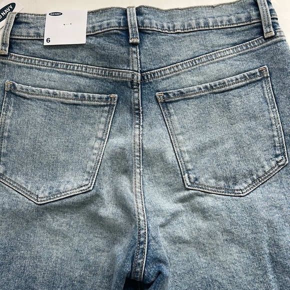 NWT Old Navy high waisted zip closure distressed faded blue 7” jean short cutoff - Picture 8 of 15